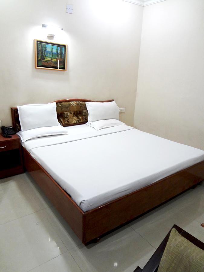 אחמדאבאד Hotel Airport Residency מראה חיצוני תמונה
