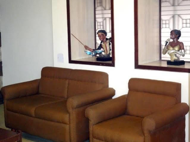 אחמדאבאד Hotel Airport Residency מראה חיצוני תמונה