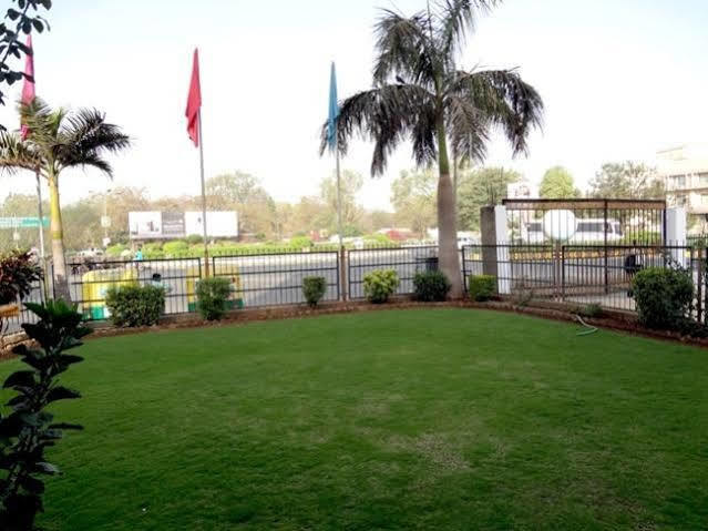 אחמדאבאד Hotel Airport Residency מראה חיצוני תמונה